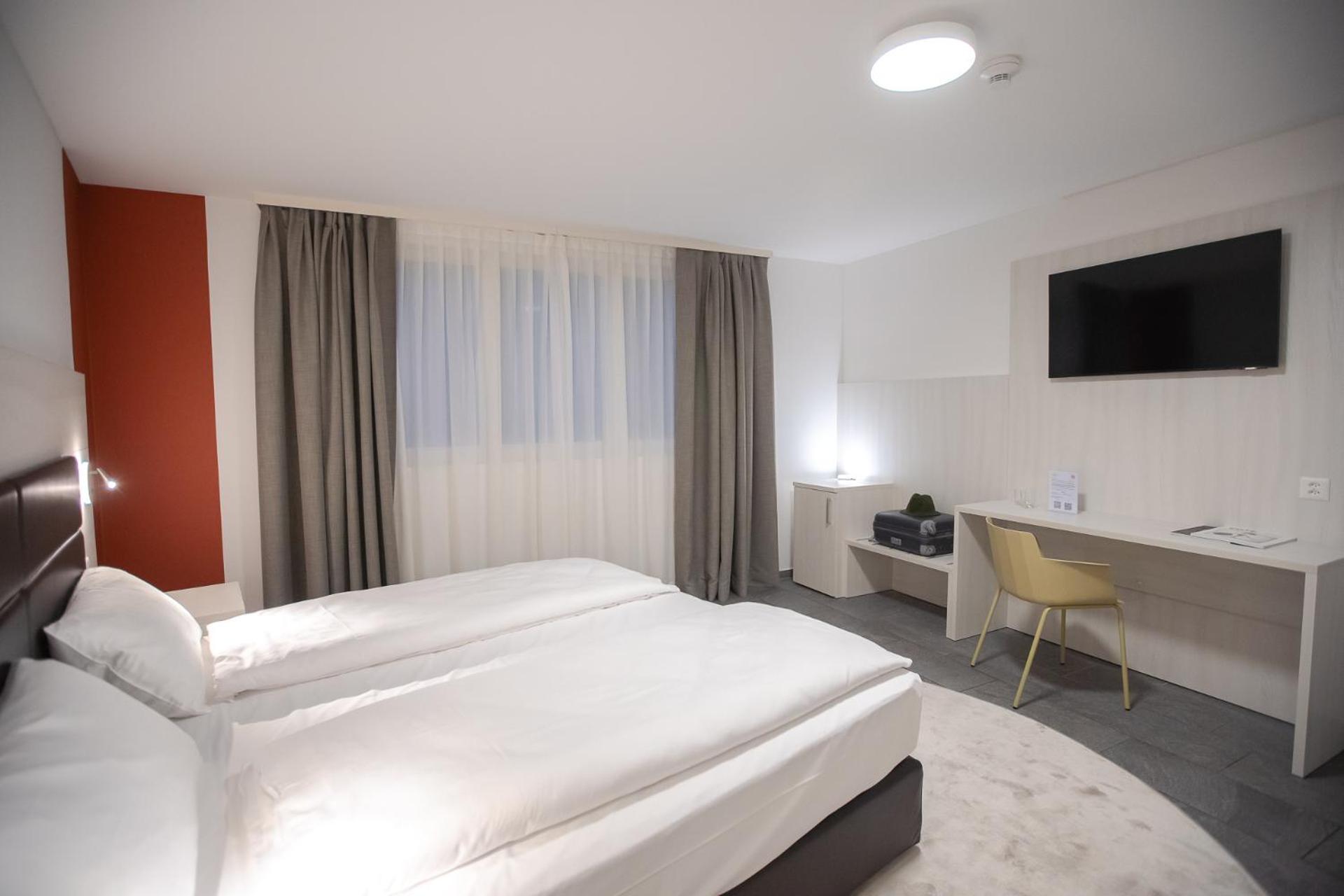 Miralago Locarno Easy Rooms Muralto エクステリア 写真