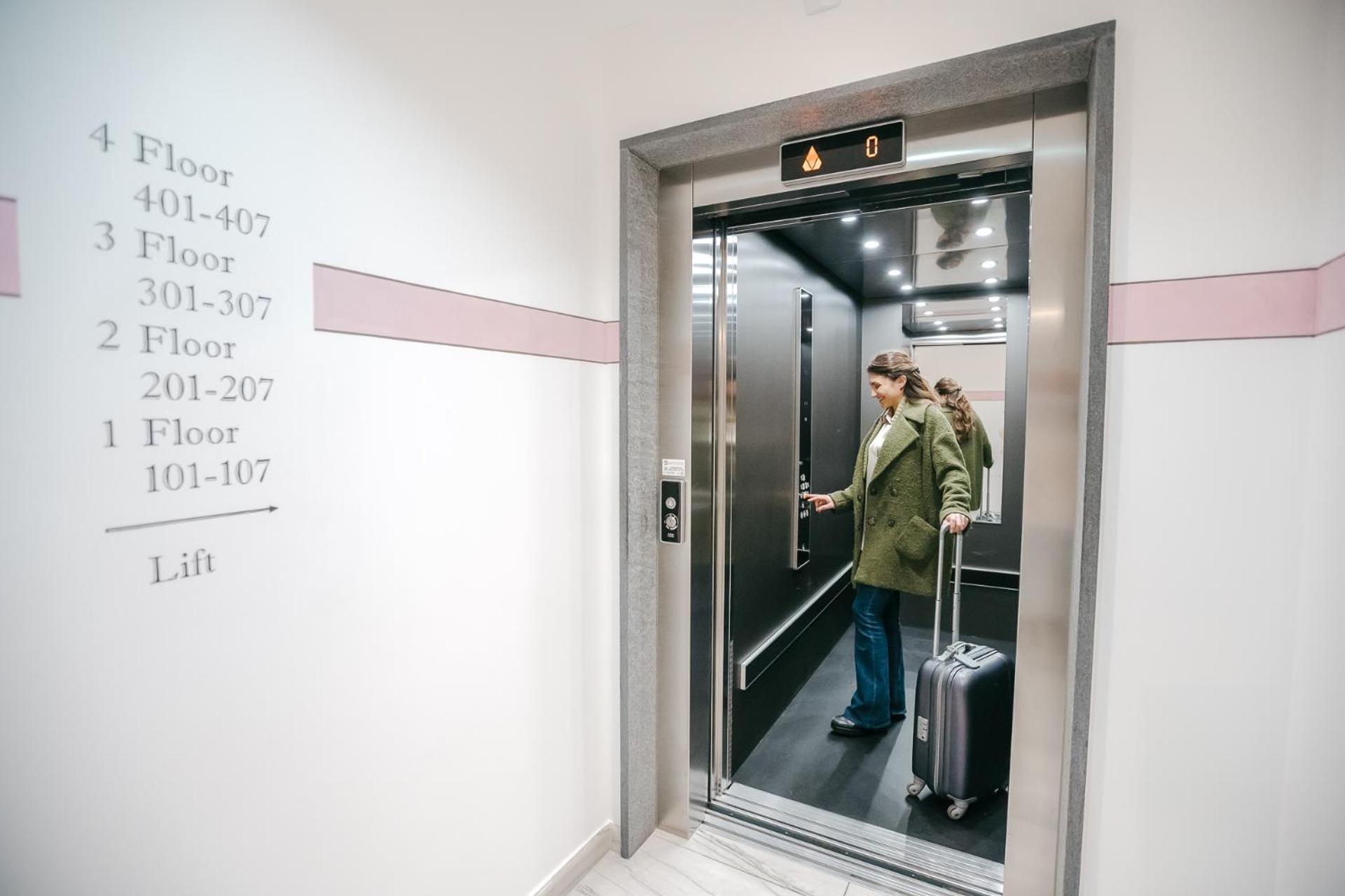 Miralago Locarno Easy Rooms Muralto エクステリア 写真