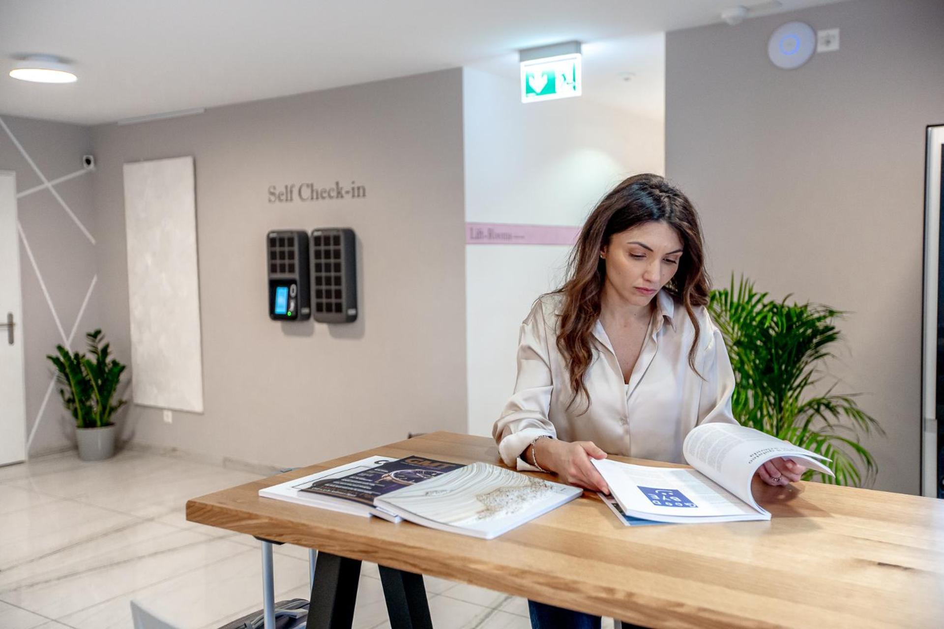 Miralago Locarno Easy Rooms Muralto エクステリア 写真